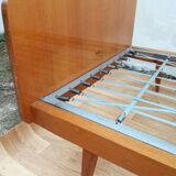 Vintage bed 1 person