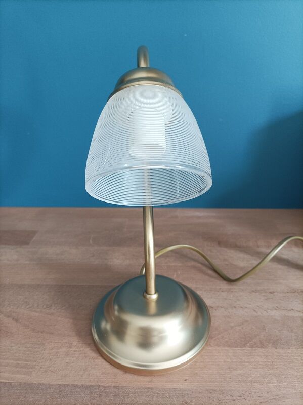 Bedside lamp in glass chiseled and metal