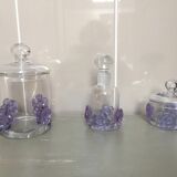 Three-piece glass-paste bathroom set