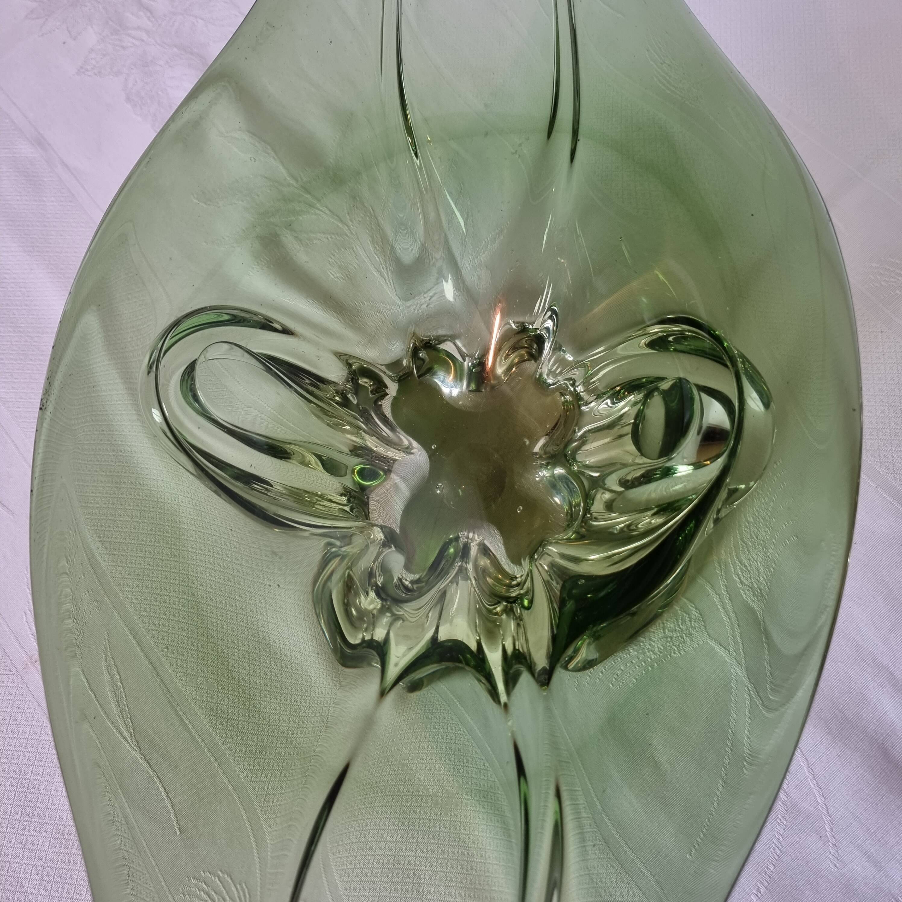 Superbe grand centre de table vintage en verre soufflé de Murano, Italie, a