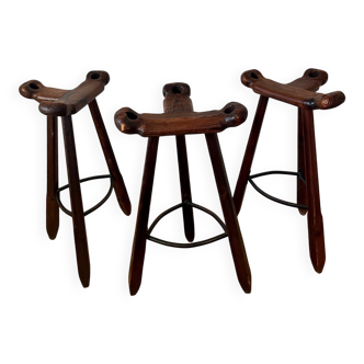 Lot de trois tabourets hauts brutaliste