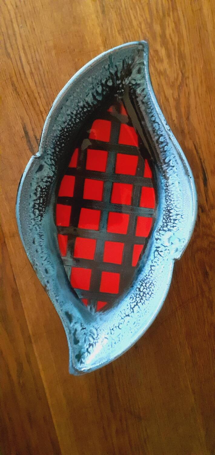 Ceramic fruit bowl from the 50s
