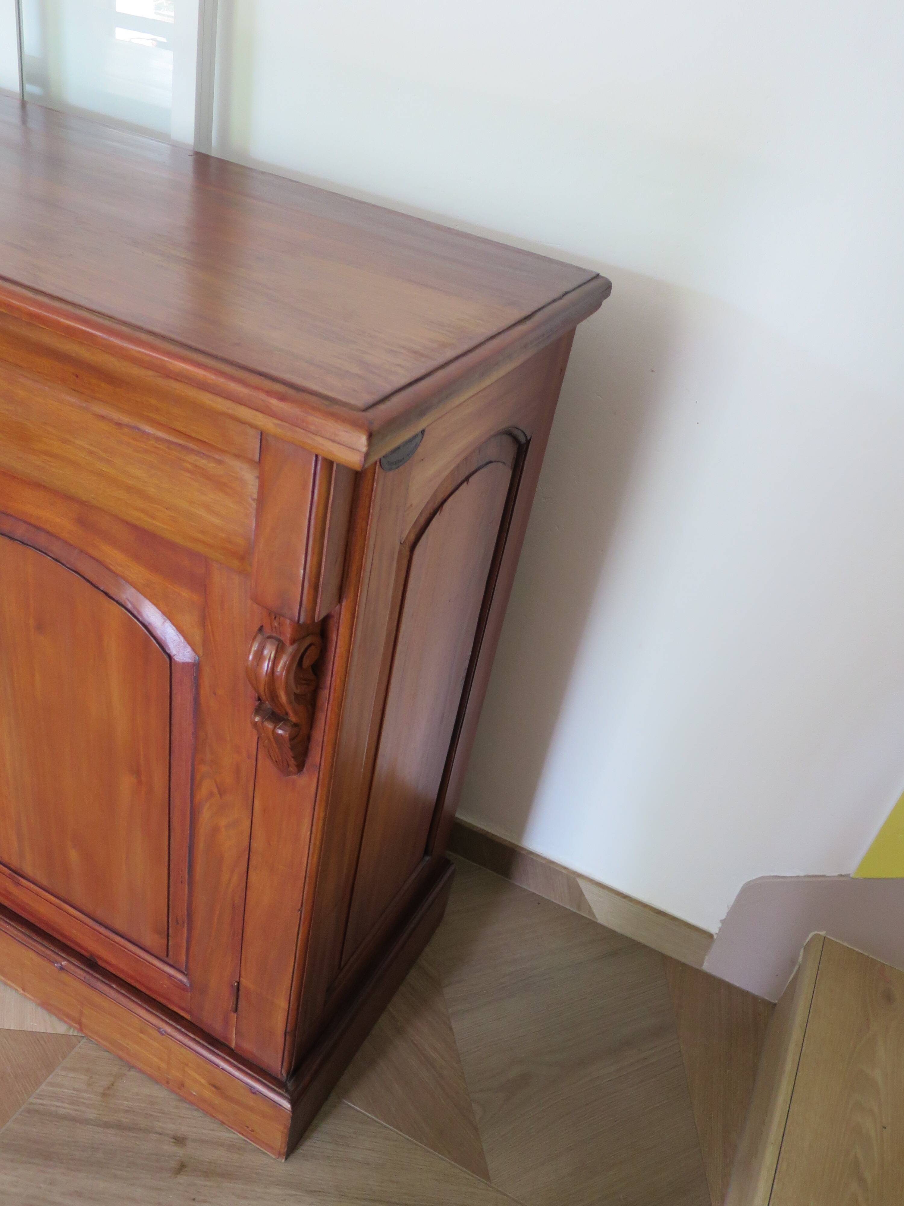 Rare mahogany buffet 2 doors-2 drawers - English style - Sideboard -Kareen Mausfield
