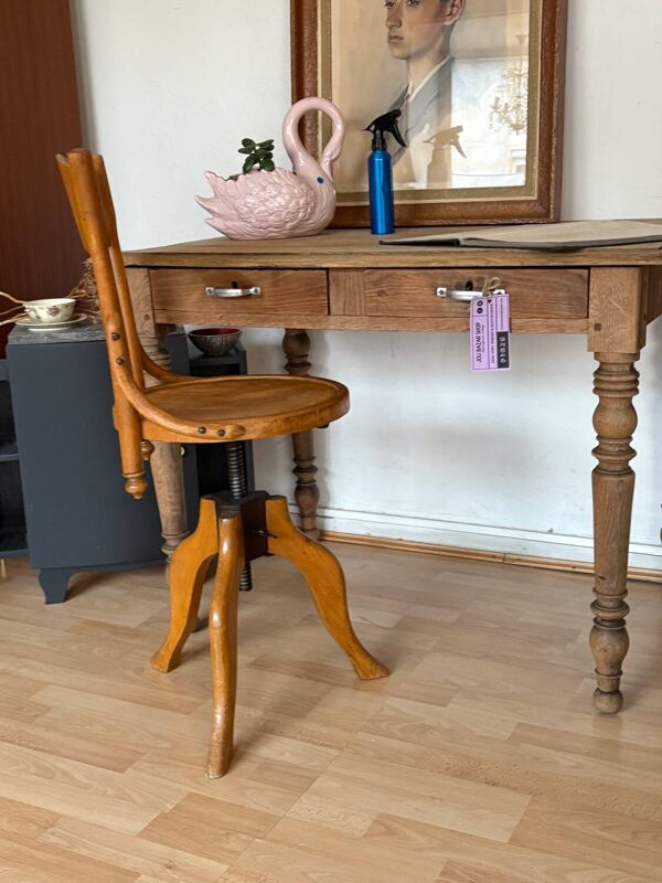 Chaise de bureau pivotante Thonet