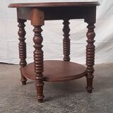 Pedestal table