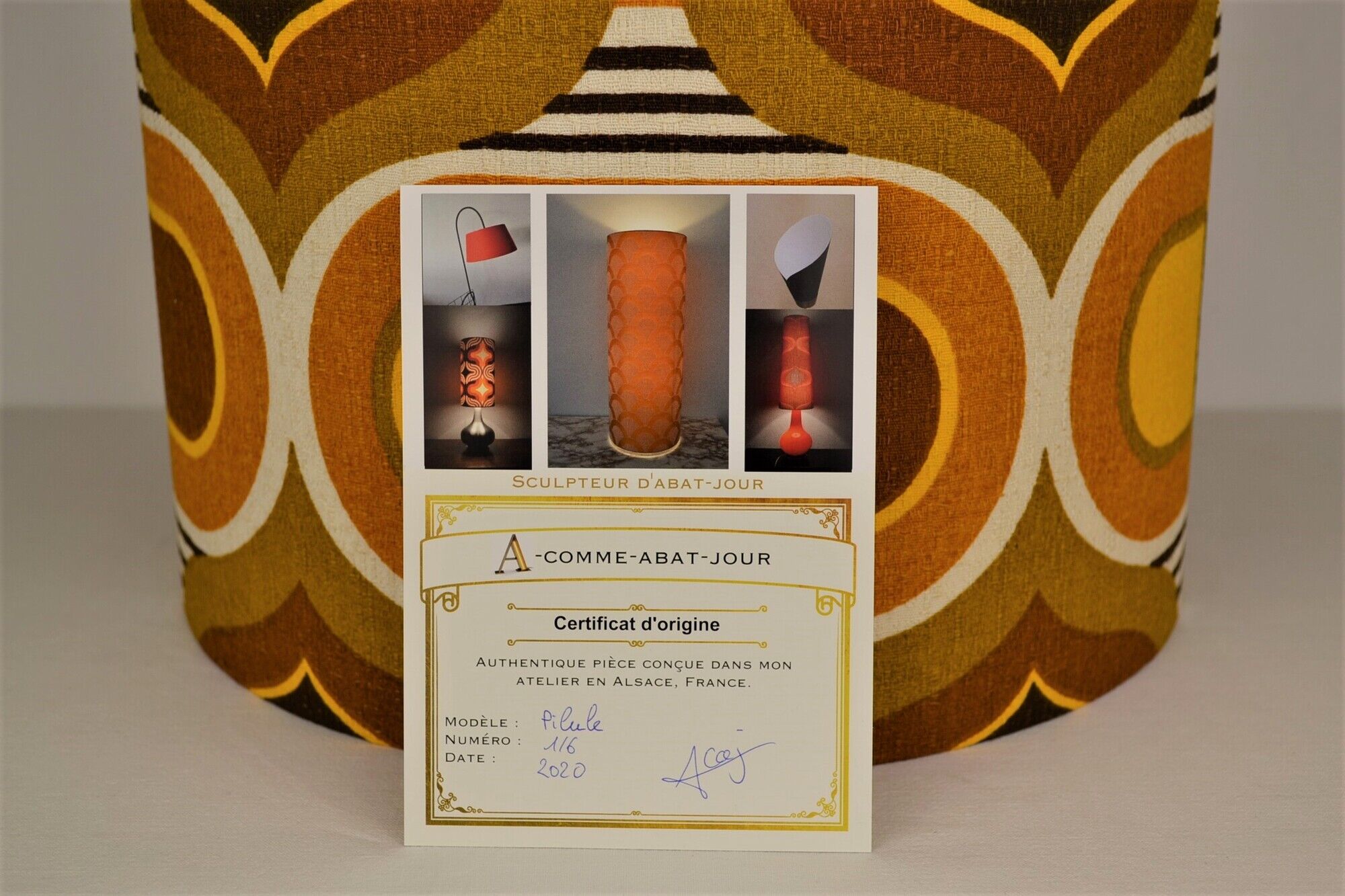 Lampshade Pill H75 D30 - vintage fabric 1970's