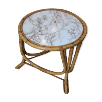 Rattan table