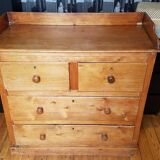 English chest of drawers nineteenth in pine