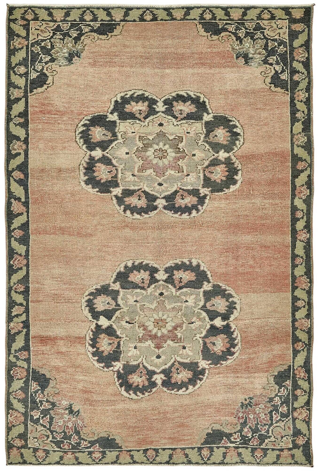 Turkish Vintage Anatolian Rug 139 cm x 205 cm