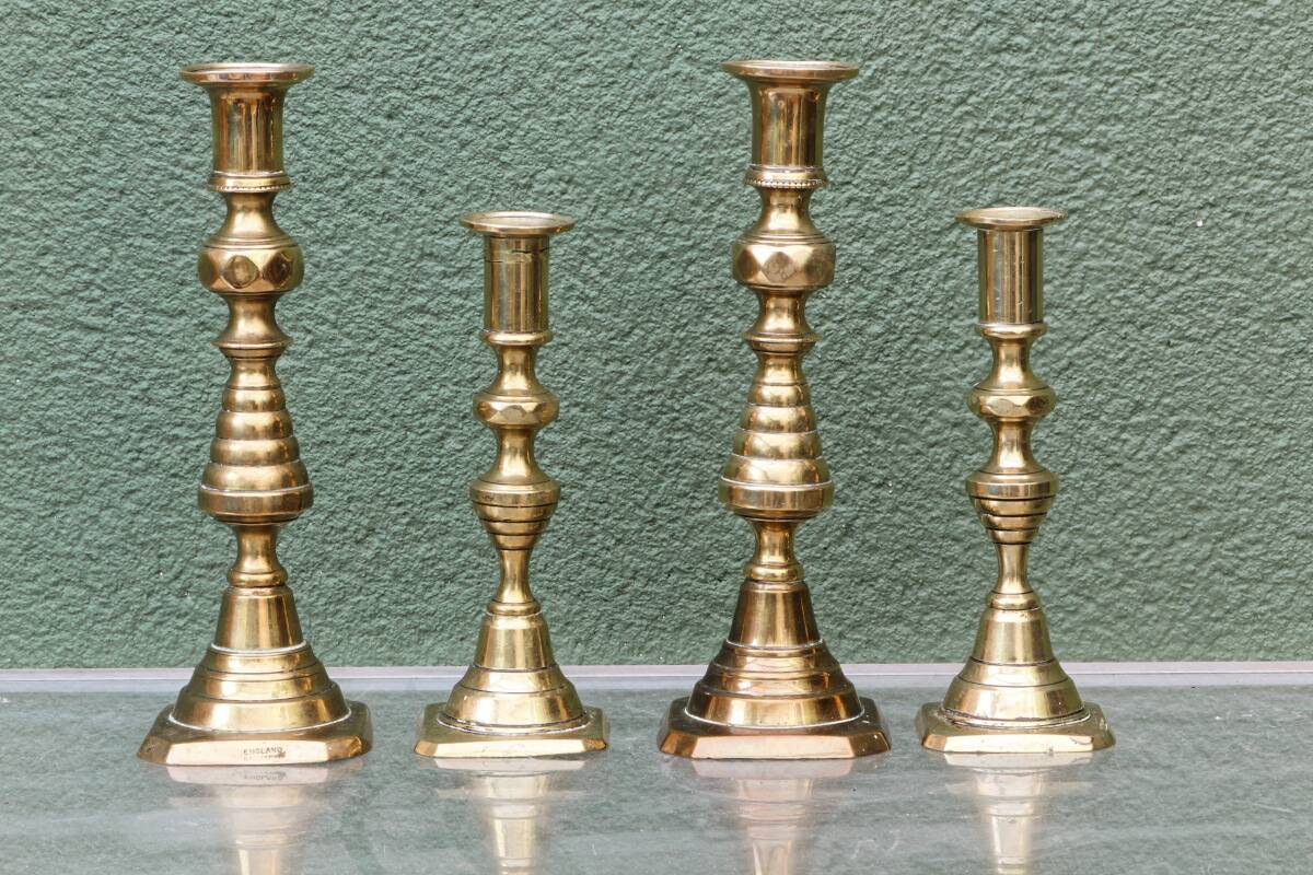 Set of 4 brass candlesticks, England, late 19th century