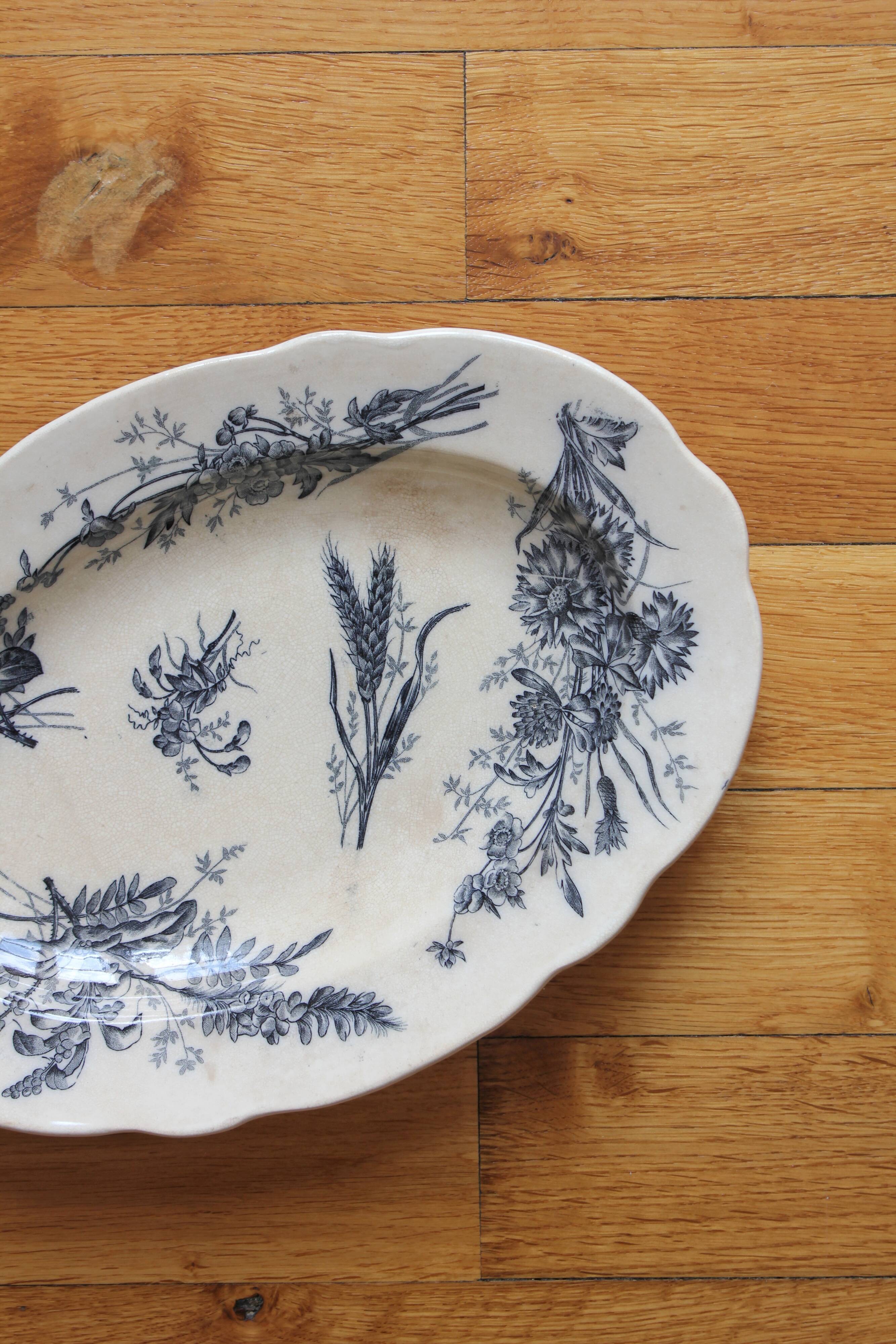 Oval ironstone dish with wheat and butterfly decoration, early 20th century