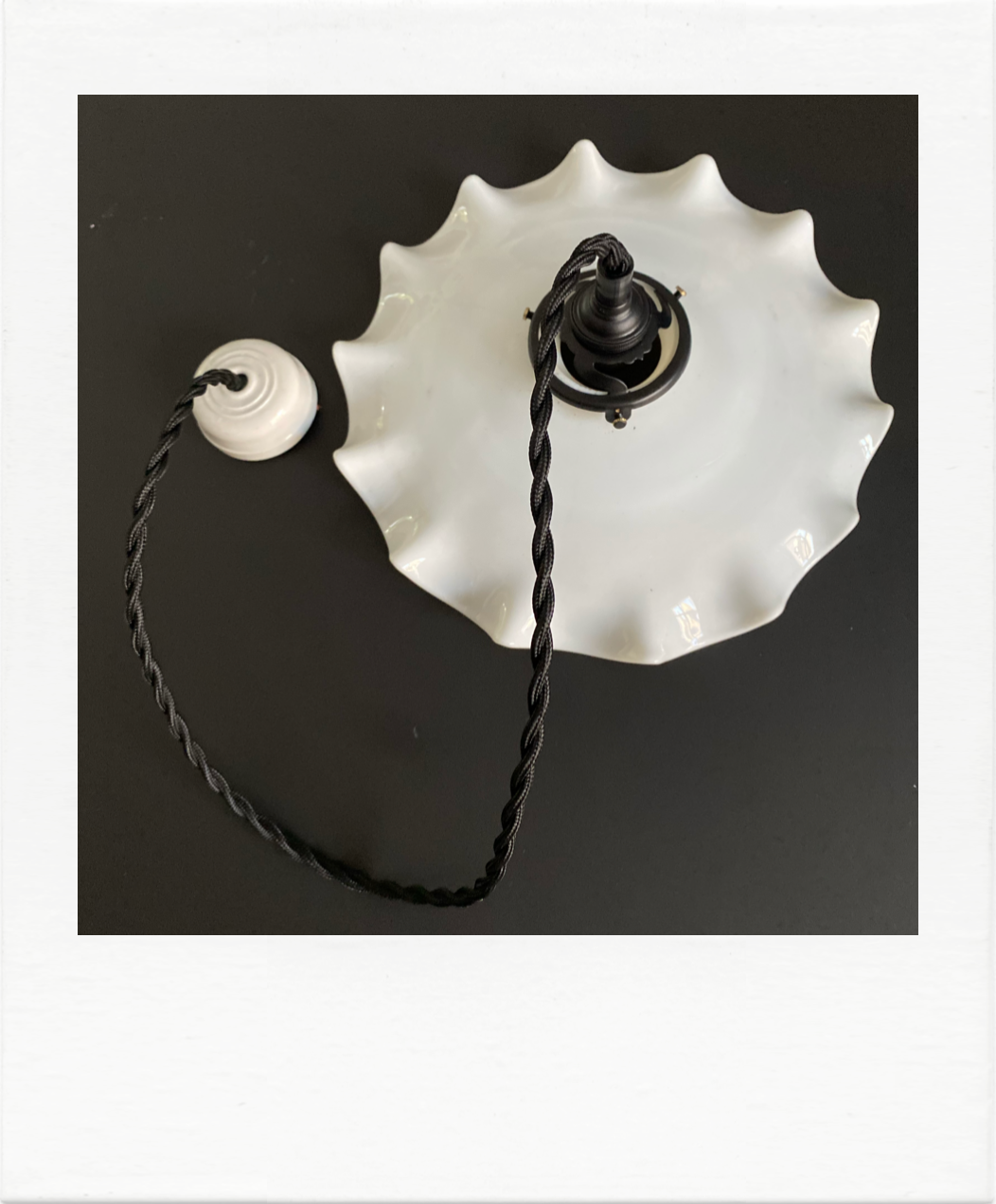 Porcelain pendant lamp