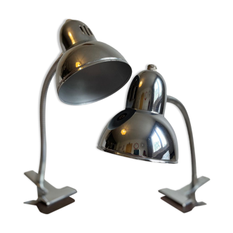 Pair of metal pinch lamp