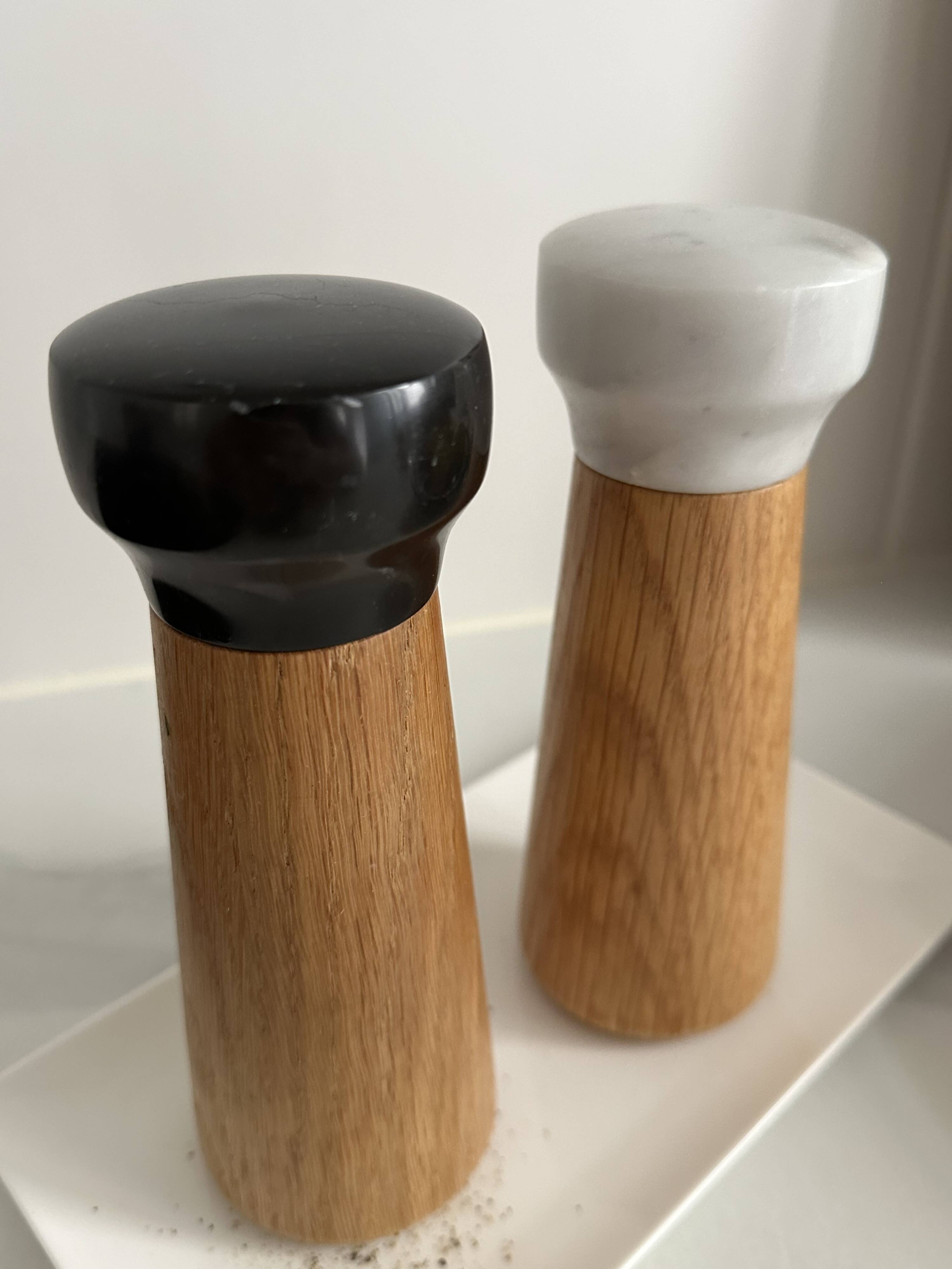 Salt and pepper shaker Normann Copenhagen