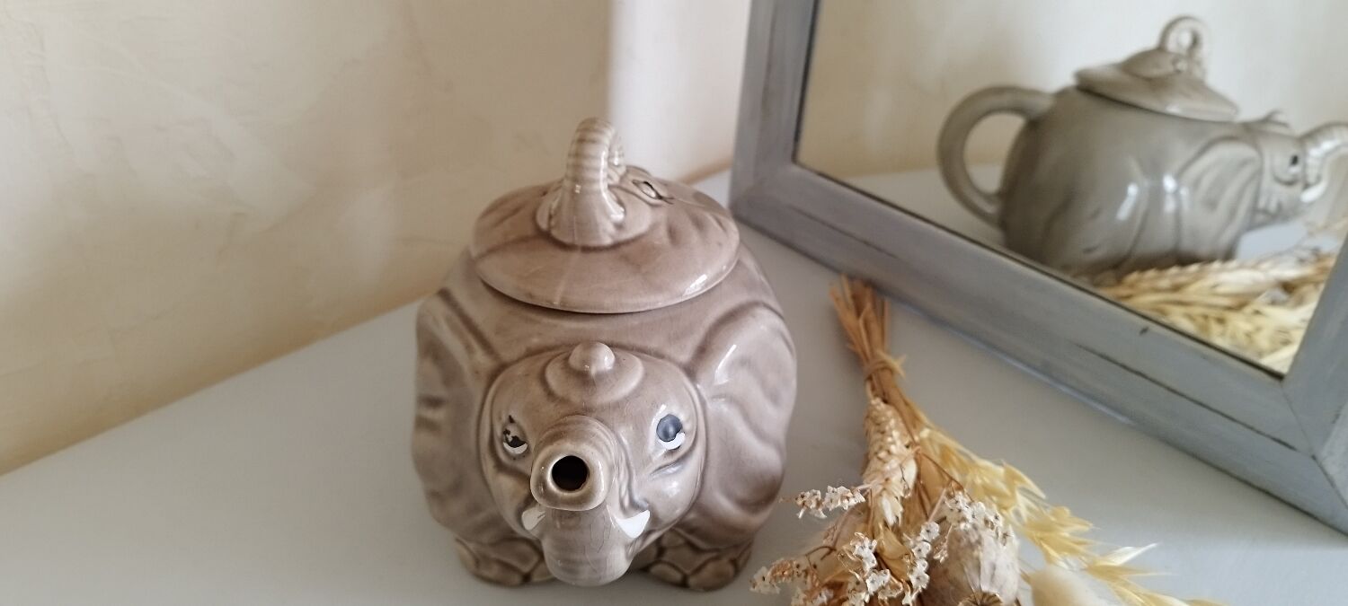 Théière éléphant