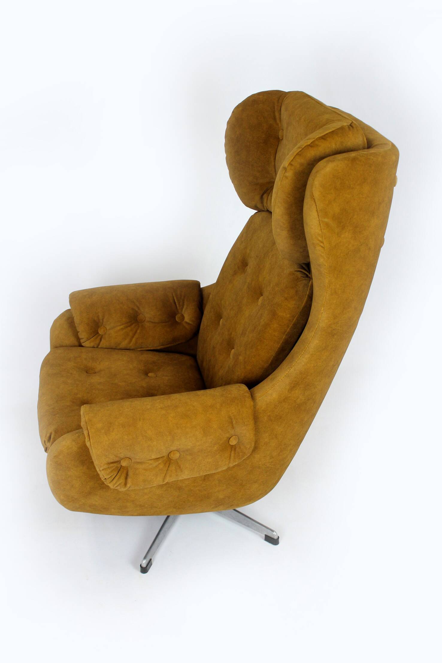 Restored Swivel Lounge Chair from Up Zavody, Czechia, 1970s