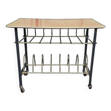 Table porte-revues vintage années 50 en métal et formica