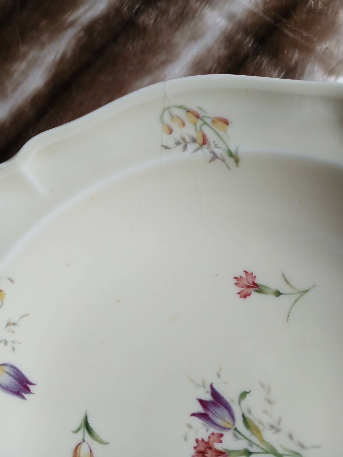 Service of 8 plates + 1 compote dish Limoges France