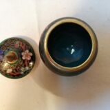 Small partitioned box or Asian case