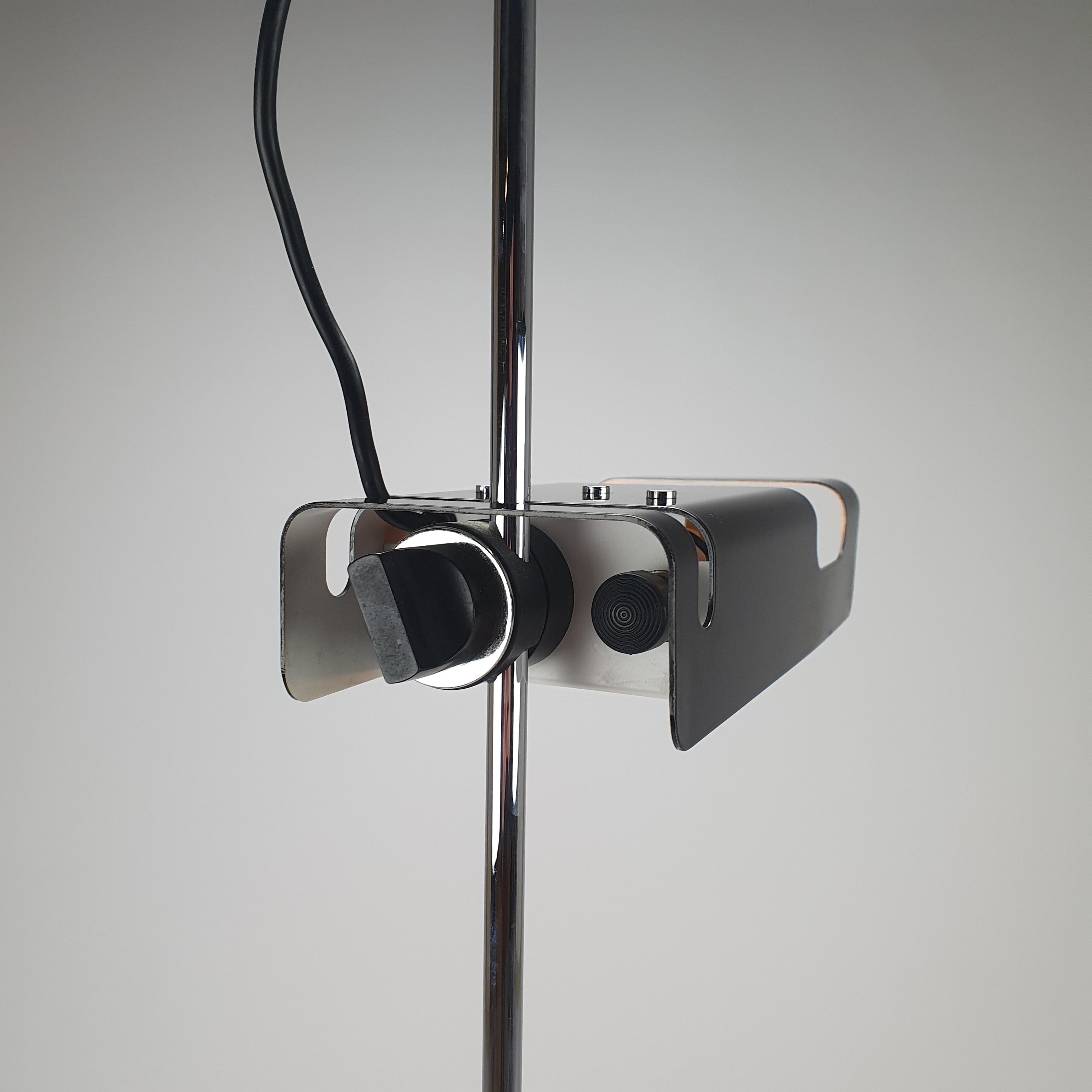Joe Colombo Spider Floorlamp for Oluce,1980s