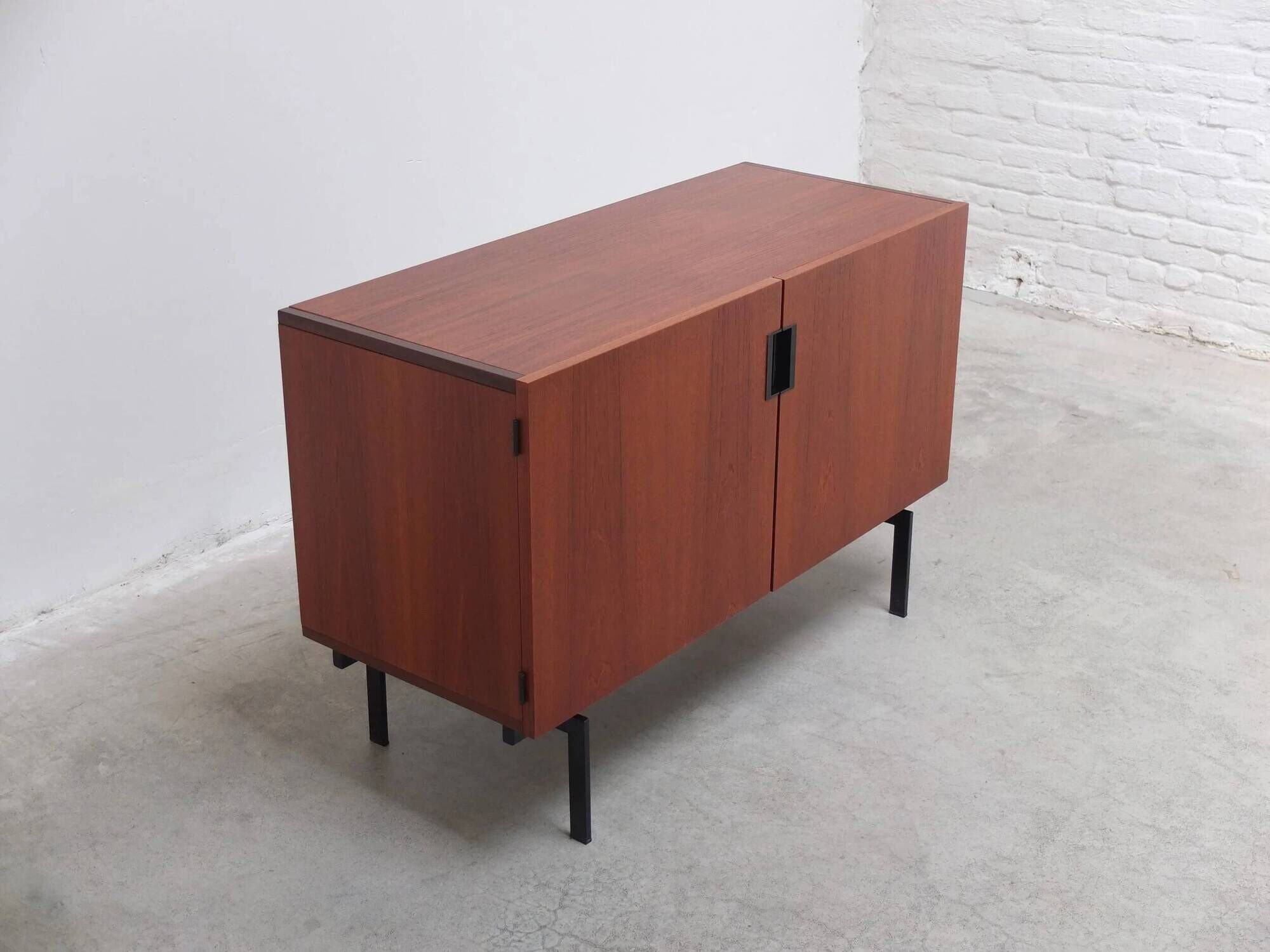 Rare 'DU02' sideboard by Cees Braakman for Pastoe, 1958