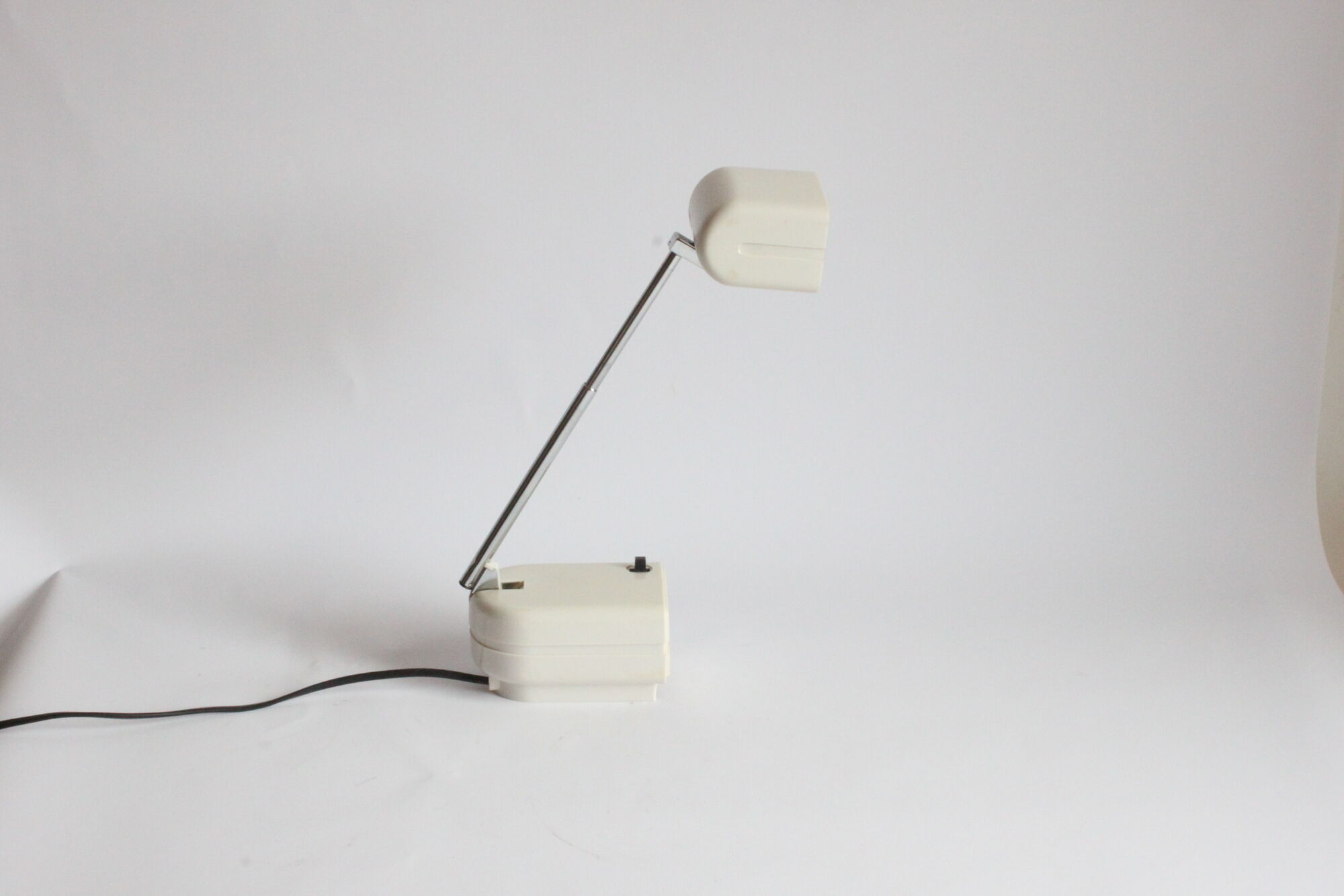 Telescopic bedside or wall lamp, 1960s.