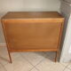 Commode vintage a pieds compas
