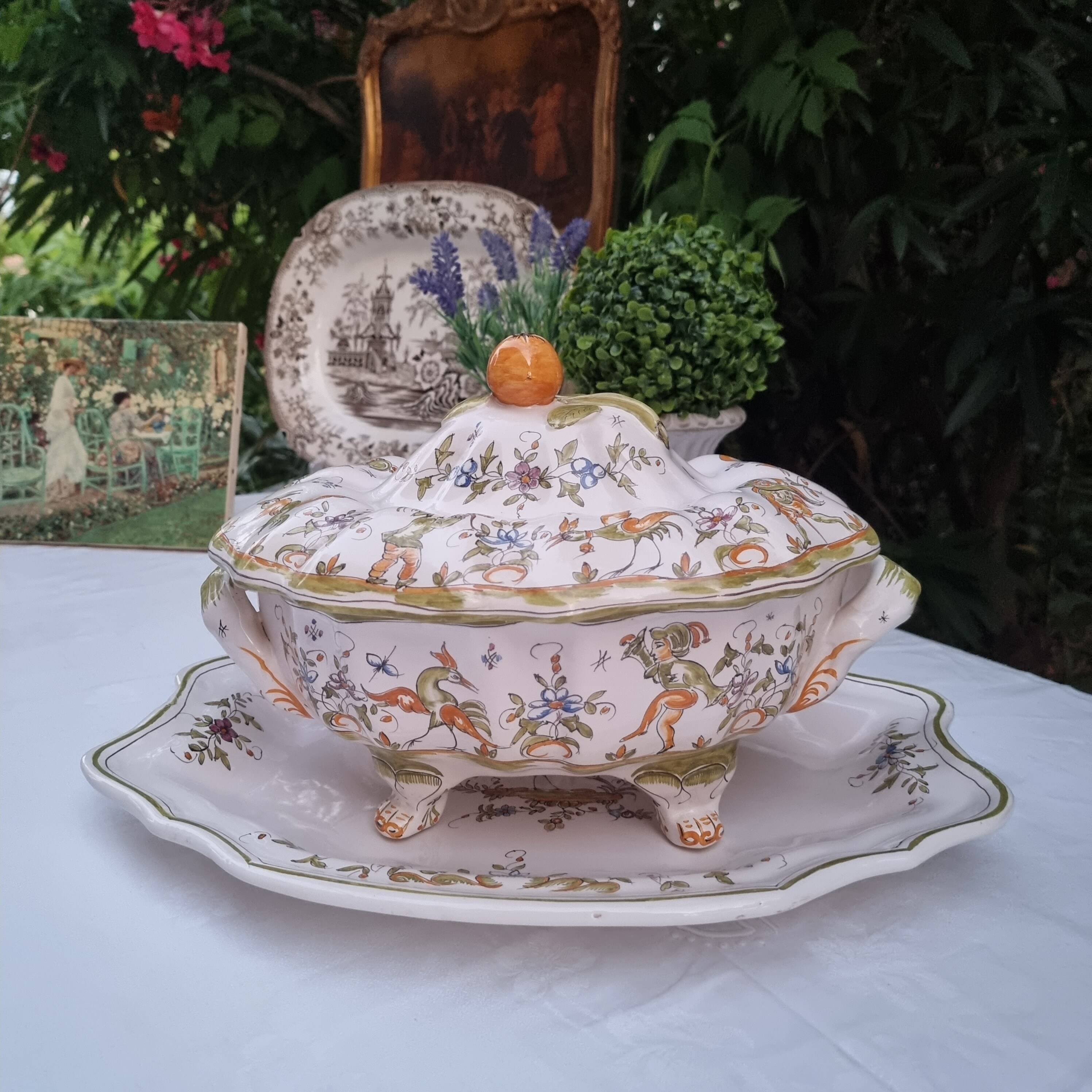 Large vintage French porcelain soup tureen from Moustiers Martres Tolosa