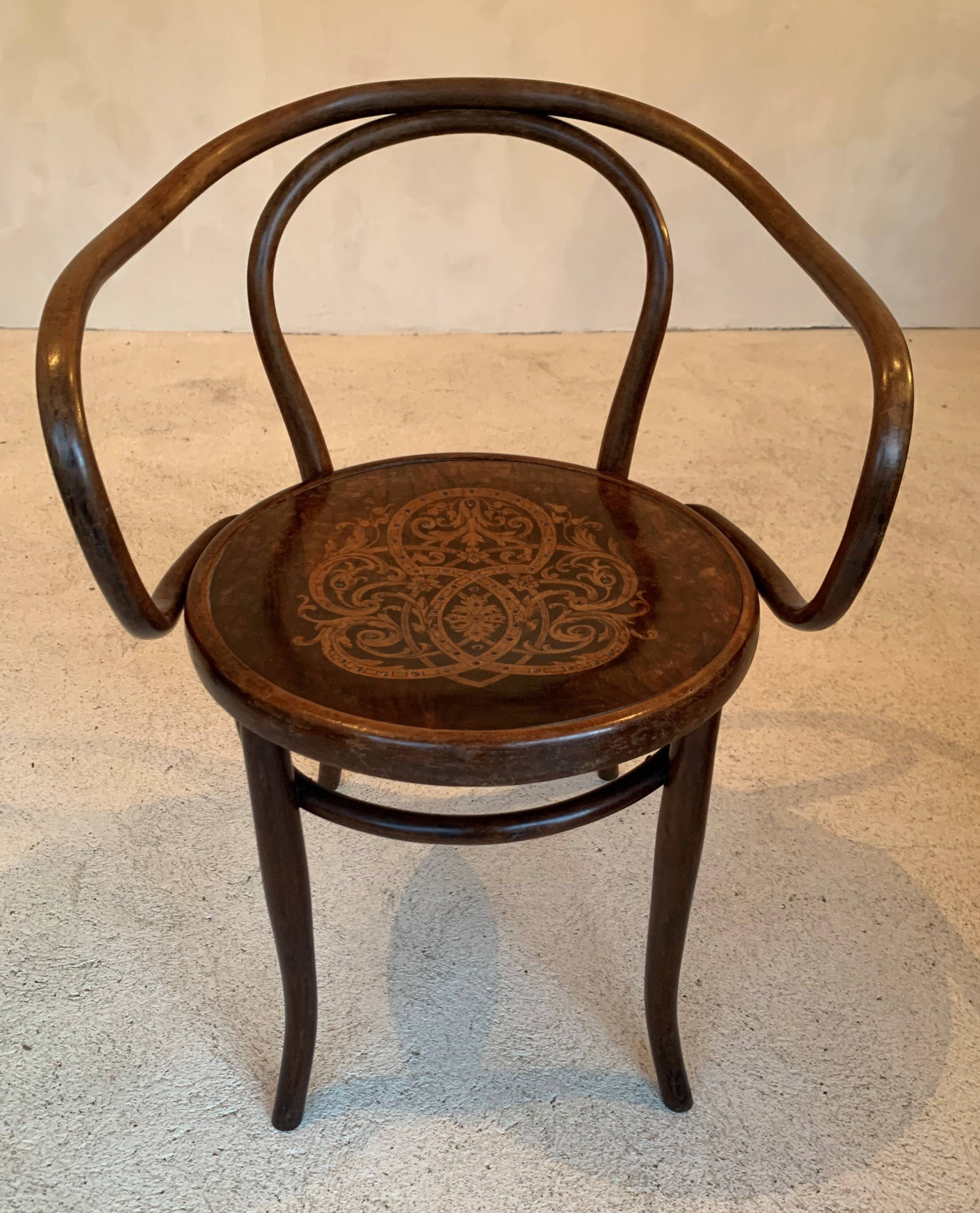 Fauteuil de bureau en bois courbé J.J  Kohn