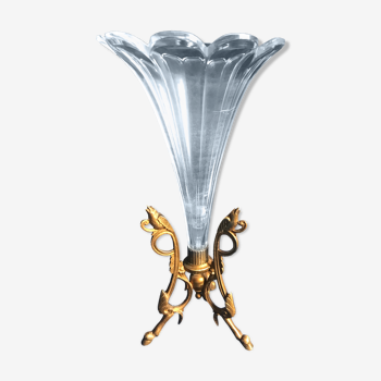 Vase cornet en cristal et bronze XIX eme