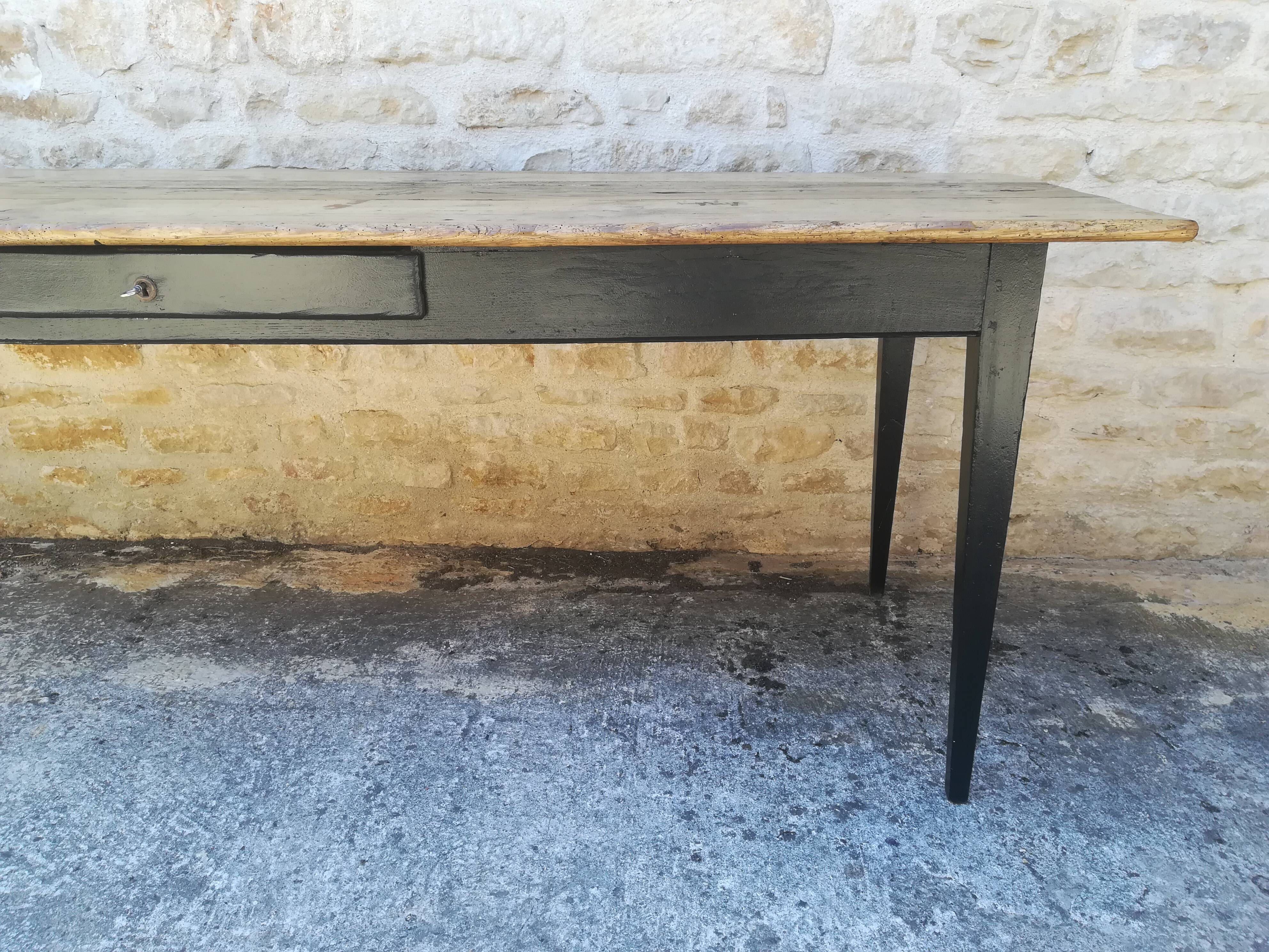Farm table of 227 cm