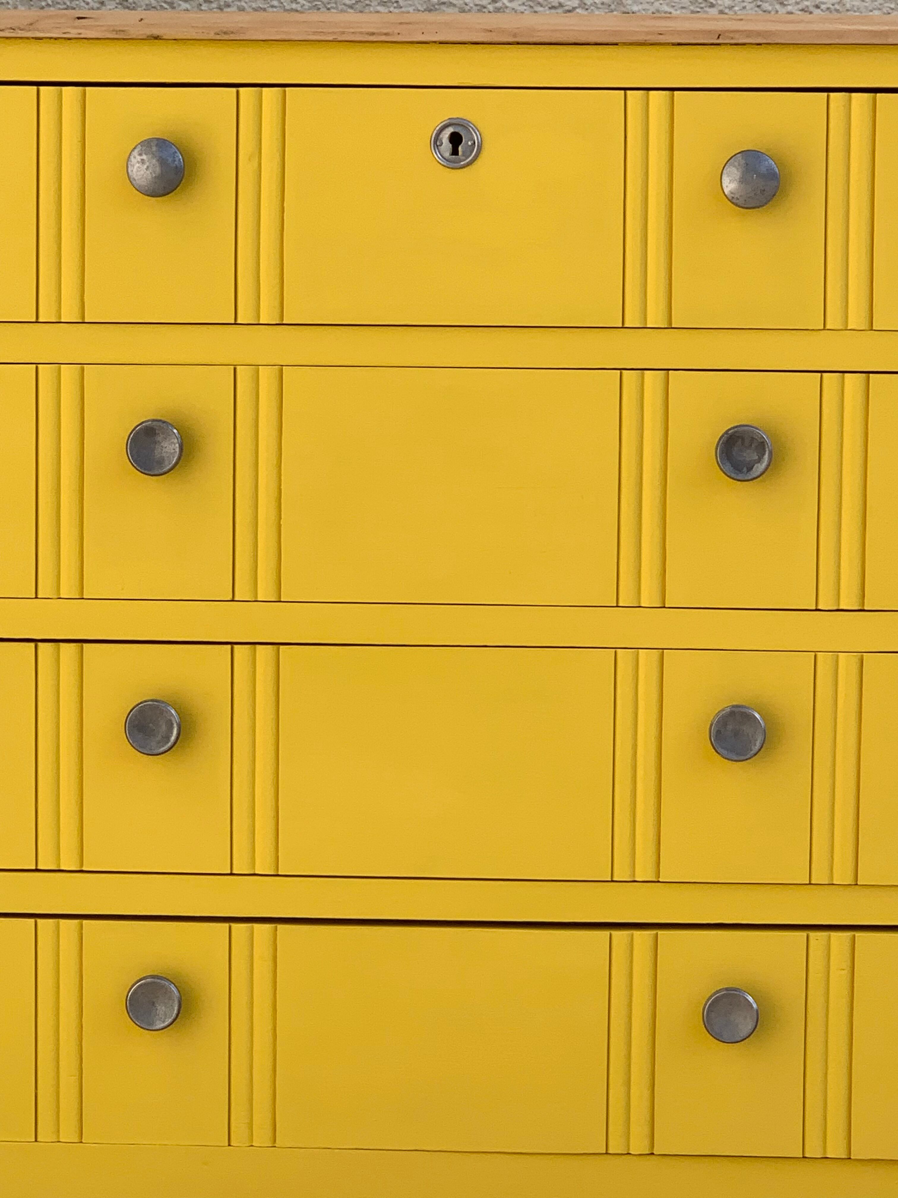 Art Deco chest of drawers 1940