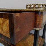 Table d'appoint antique Napoléon 3 avec marqueterie