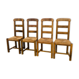 4 mulched chairs