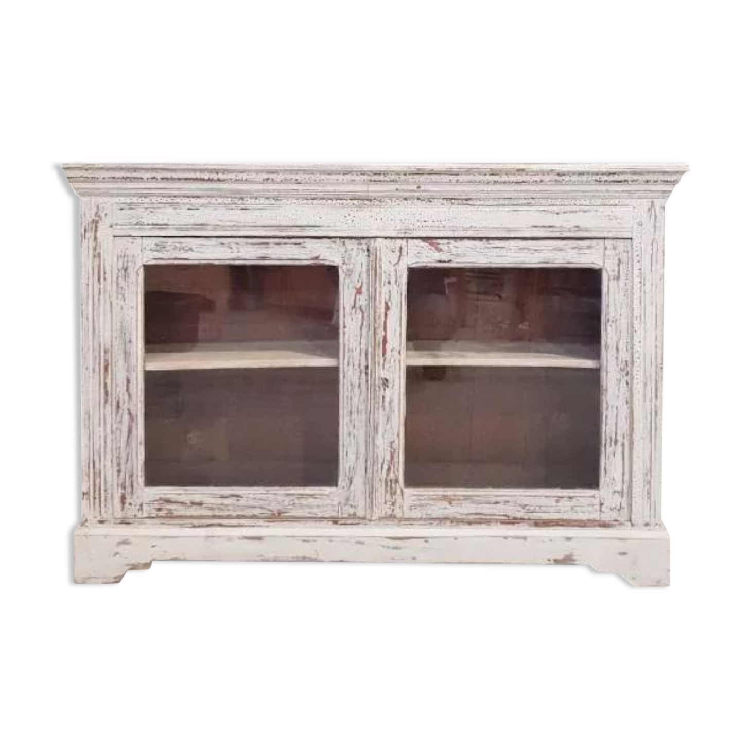 Buffe- vintage showcase