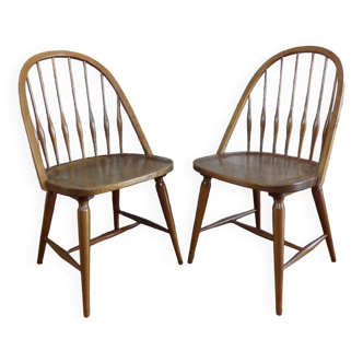 Pair of Ercol Windsor chairs