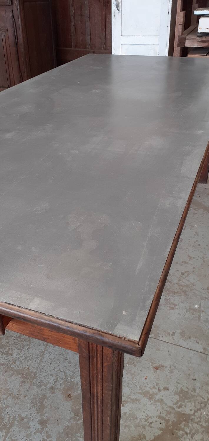 Table de ferme zinc.