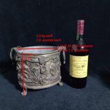 Paire de Cache-pots 19ème Siècle en Cuivre-Laiton Avec Putti en Repoussé