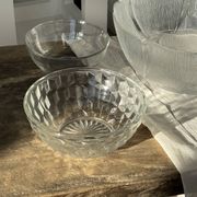 Petit saladier en verre vintage à motif de cubes