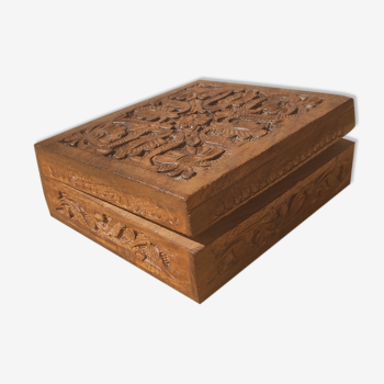 Old carved wooden cigar box, flower patterns