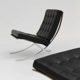 Barcelona chairs by Ludwig Mies van der Rohe for Knoll, 1980s