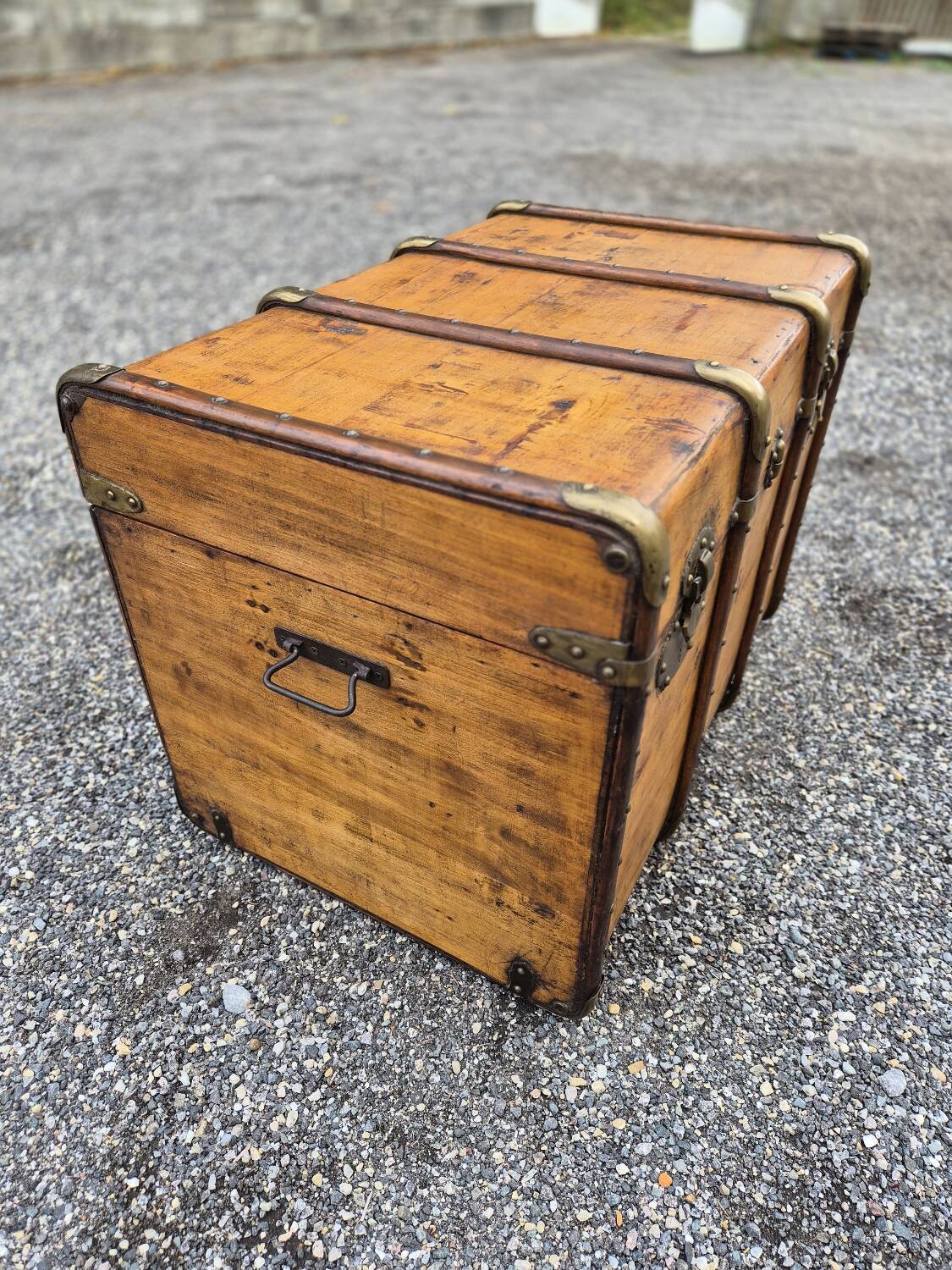 Antique toy chest/trunk/bar