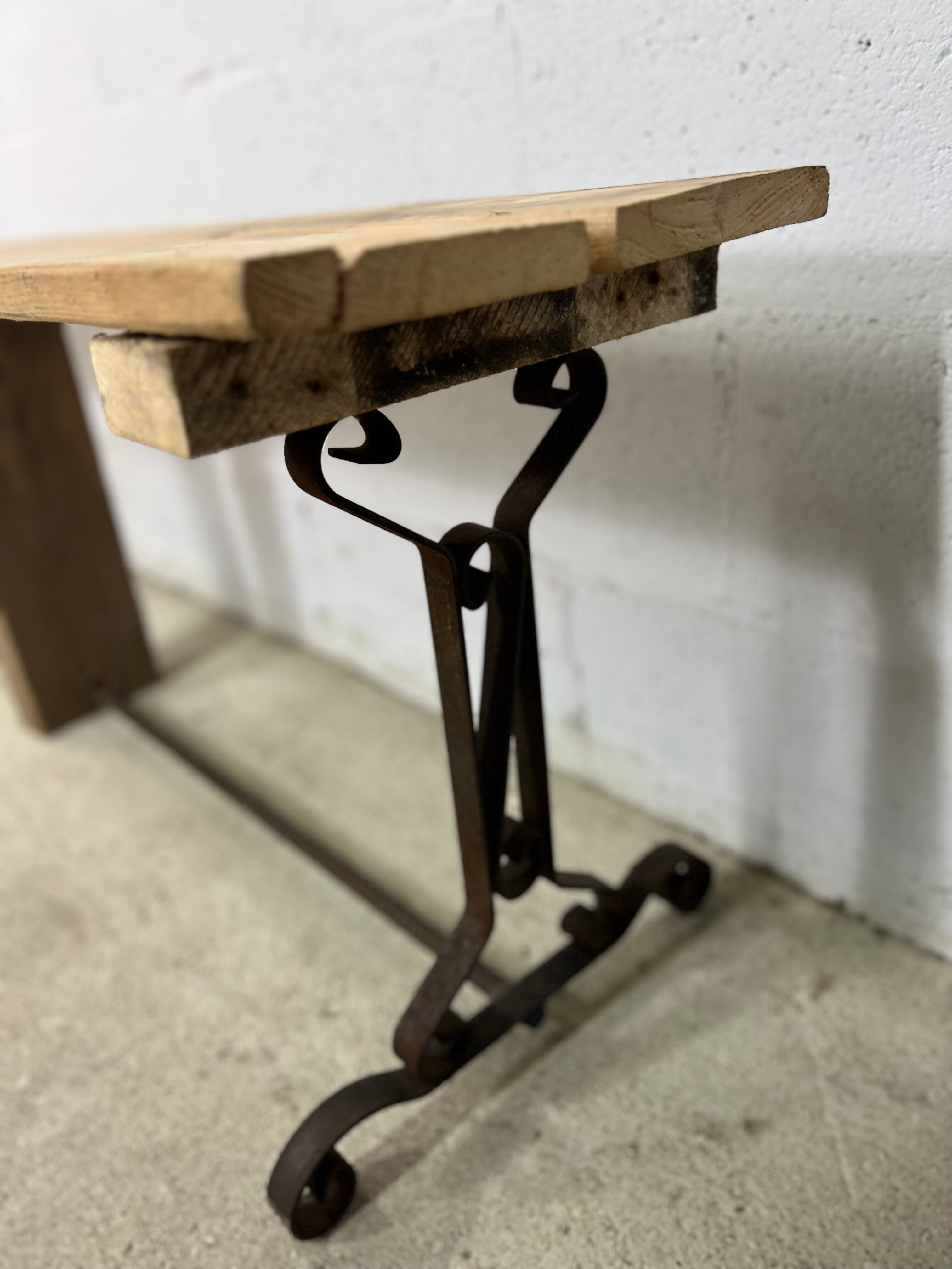 Bench with rustic base