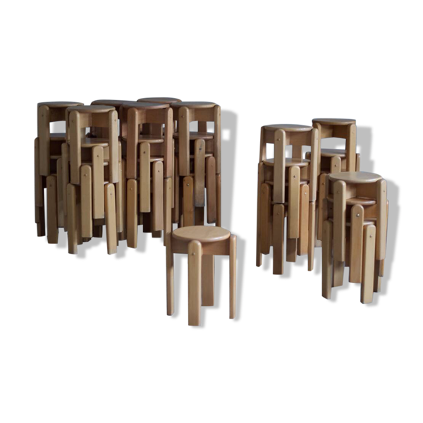 Lot de 20 tabourets en hêtre laqué 1960 — Beyit