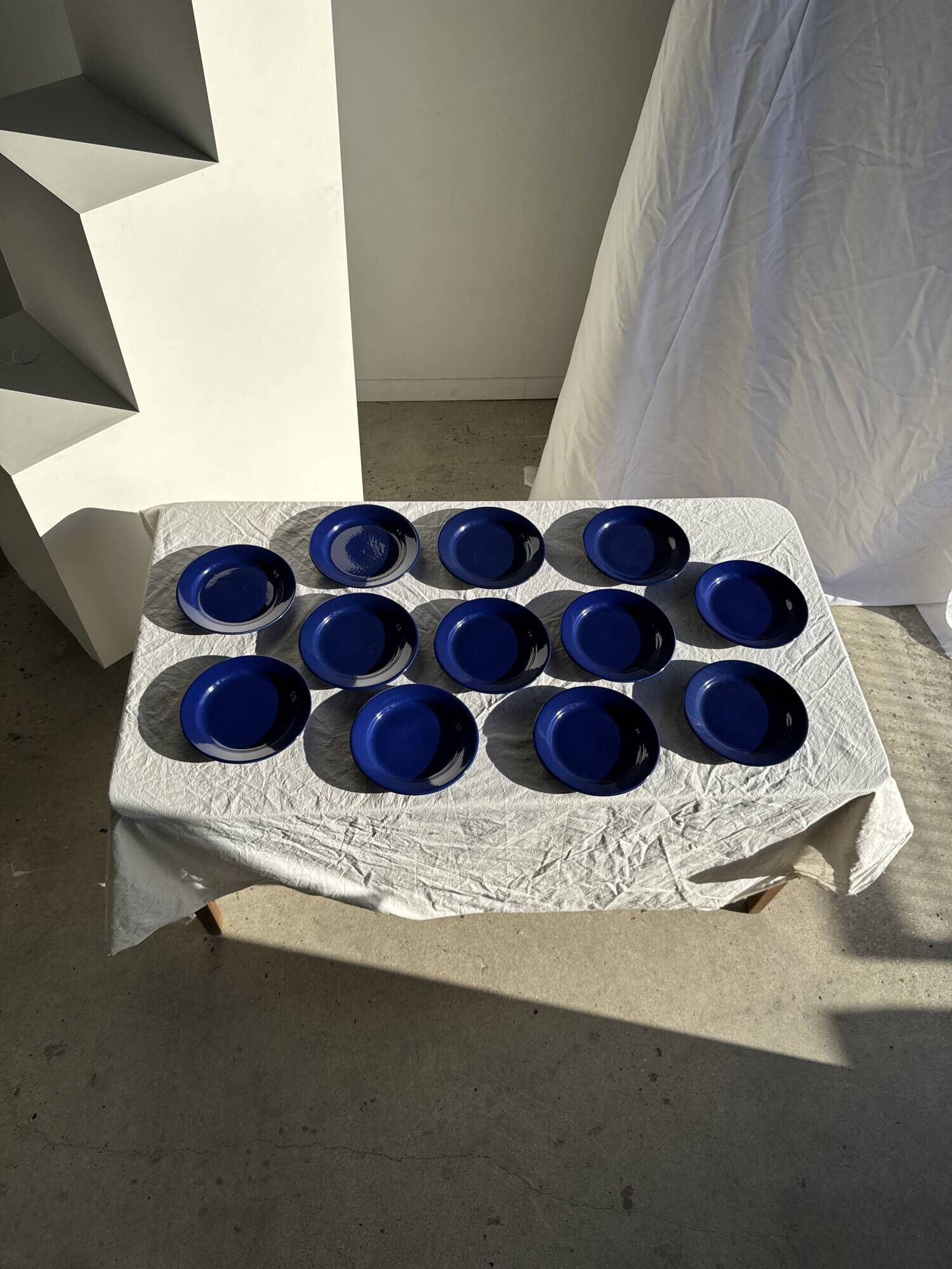 Set of 12 vintage blue ceramic plates D23