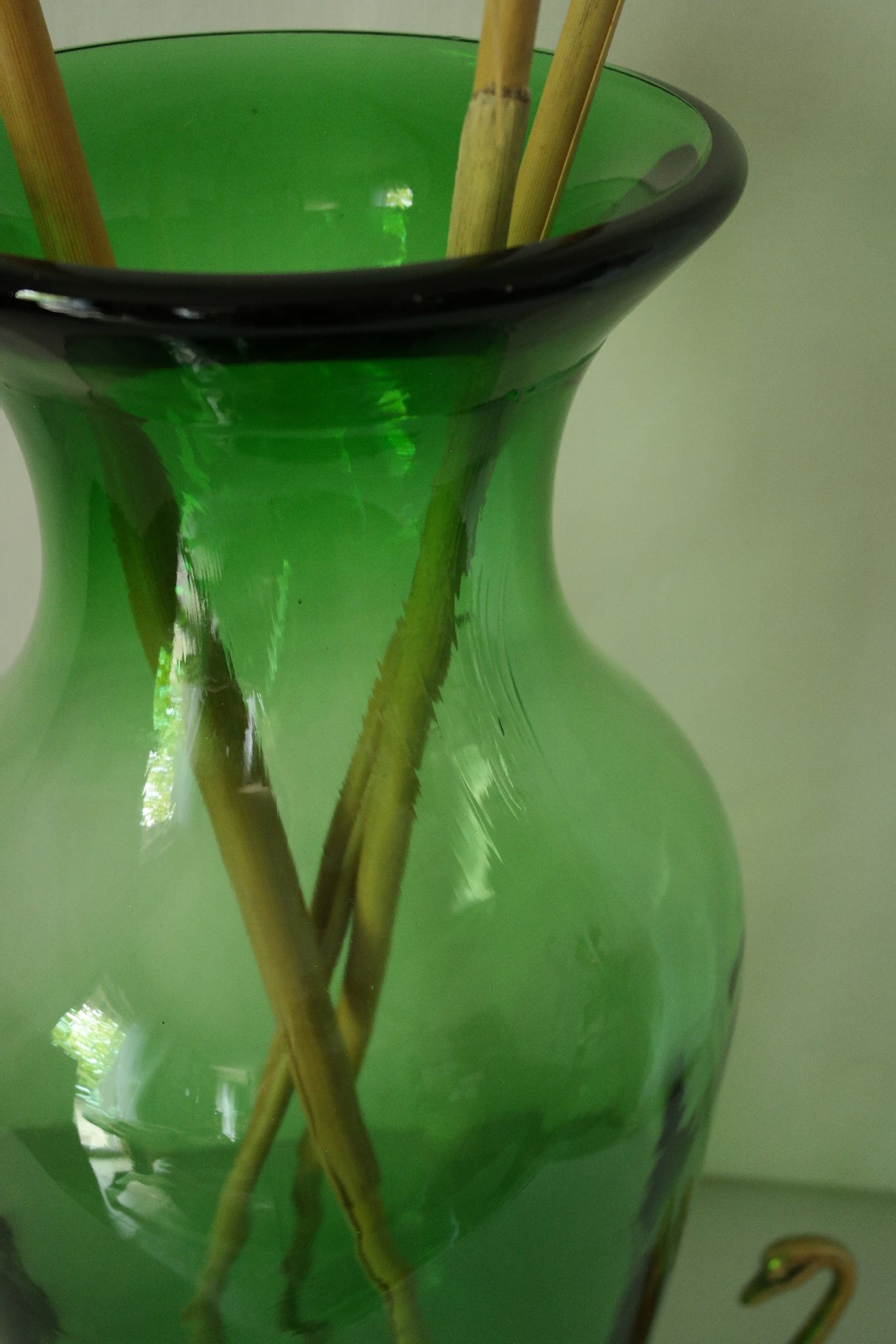 Thick glass vase from Italy, vintage.