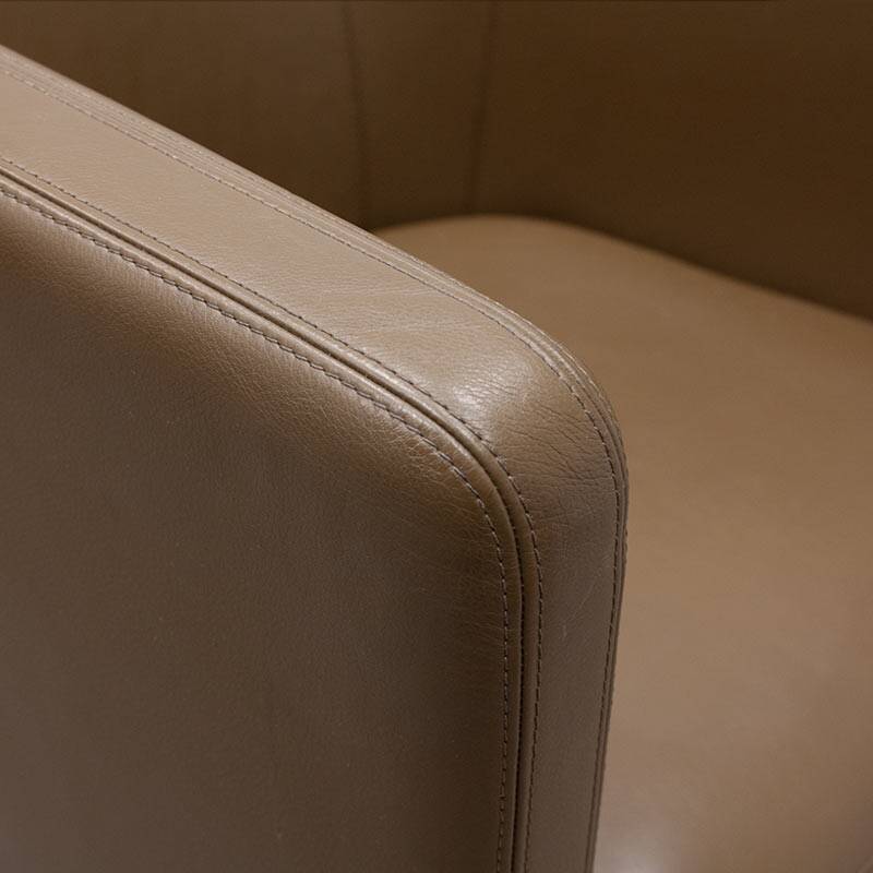 Vitra Suita Club Armchair Camel Leather Armchair