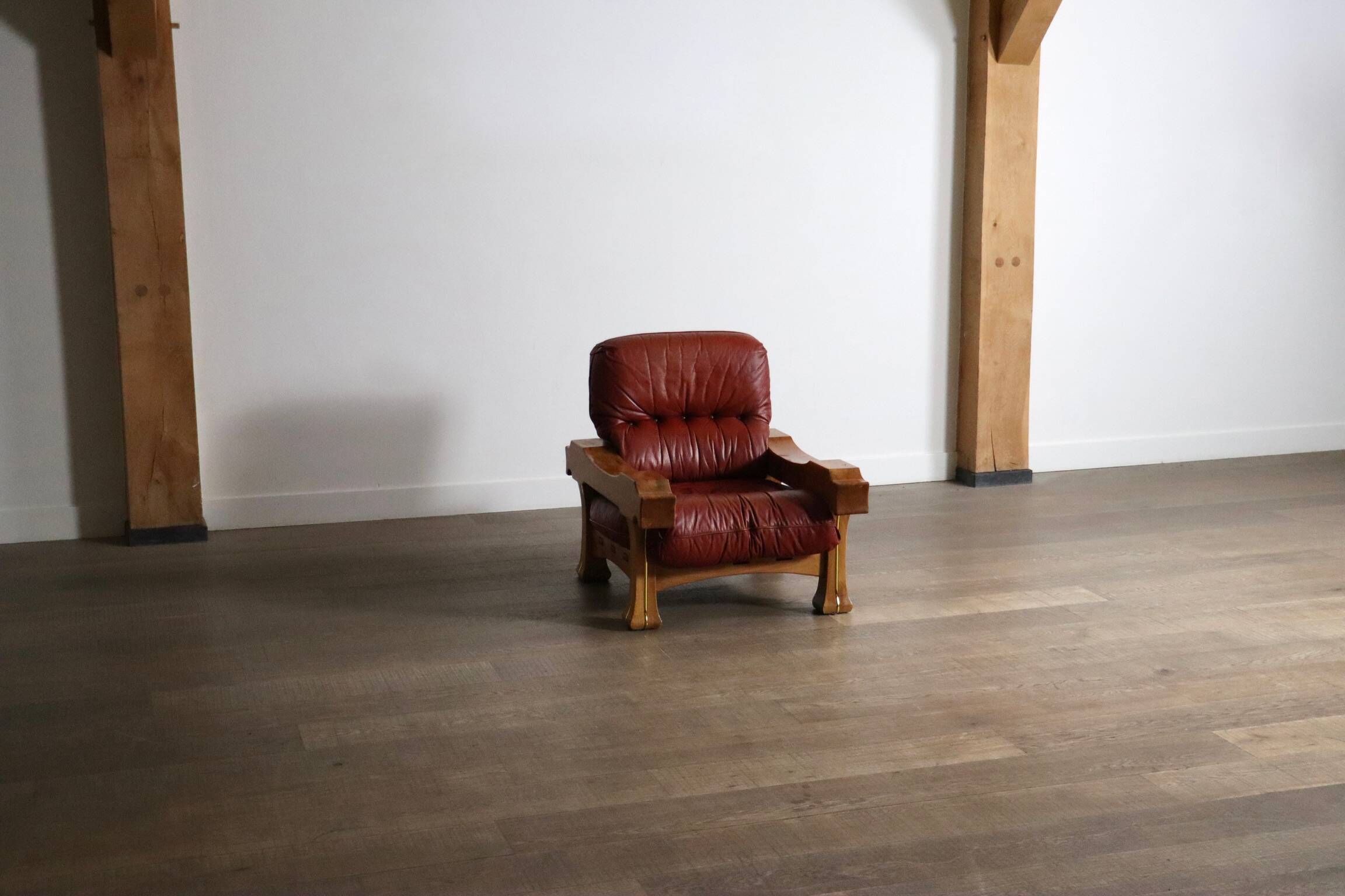 Hussar lounge chair by Luciano Frigerio, Italy 1970s