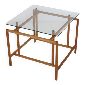 Danish modern coffee table / side table / Henning Nørgaard attributed / oak / glass / 1970s
