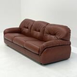 Vintage design sofa from Poltrona in imitation leather
